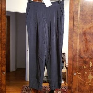 Kit & Ace - Beautiful 100% Silk Pants - NWT